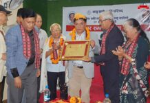 अग्रज नाटककार मुखिया ‘वासु शशी साहित्य सम्मान २०८१’बाट सम्मानित