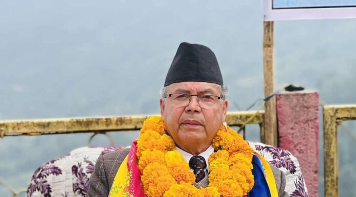 टाउको मात्र जोडेर वामपन्थी एकता हुँदैन : झलनाथ खनाल